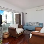 Apartment Sea Breeze - Front Sea