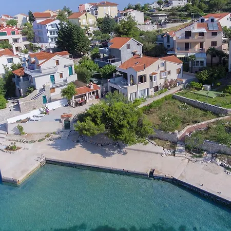 Sea Breeze - Front Sea Zaboric